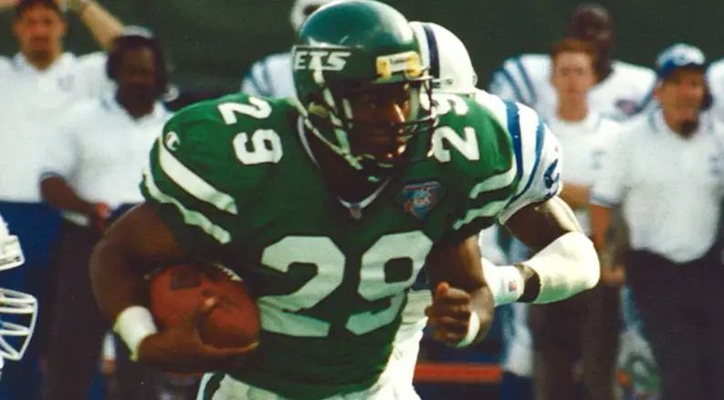 New York Jets player wearing number 29 in the 1990–1997 Hunter Green uniform during a game